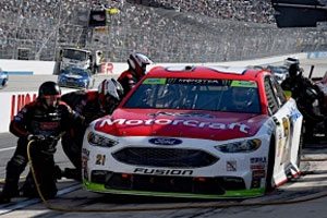 Smart Drive At Dover Earns Blaney An Advance To The Round Of 12